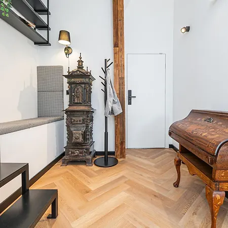 Teatro Old Town - Billberry Apartment