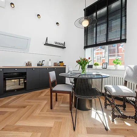 Teatro Old Town - Billberry * Gdansk