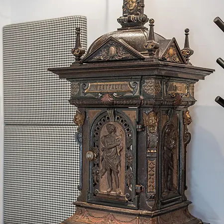 Teatro Old Town - Billberry Appartement