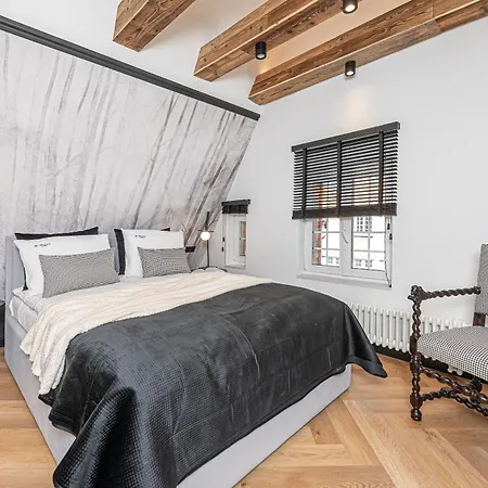 Teatro Old Town - Billberry