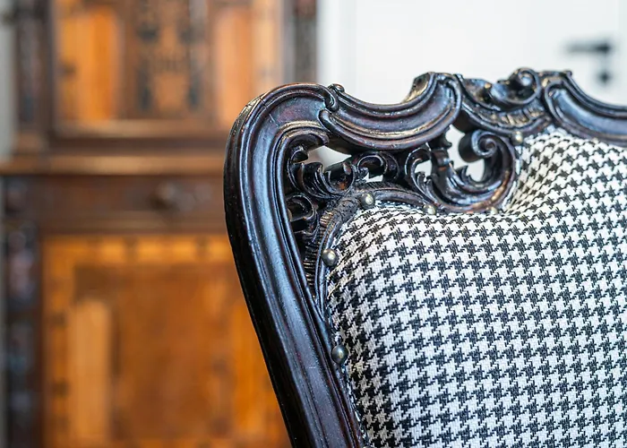 Teatro Old Town - Billberry *