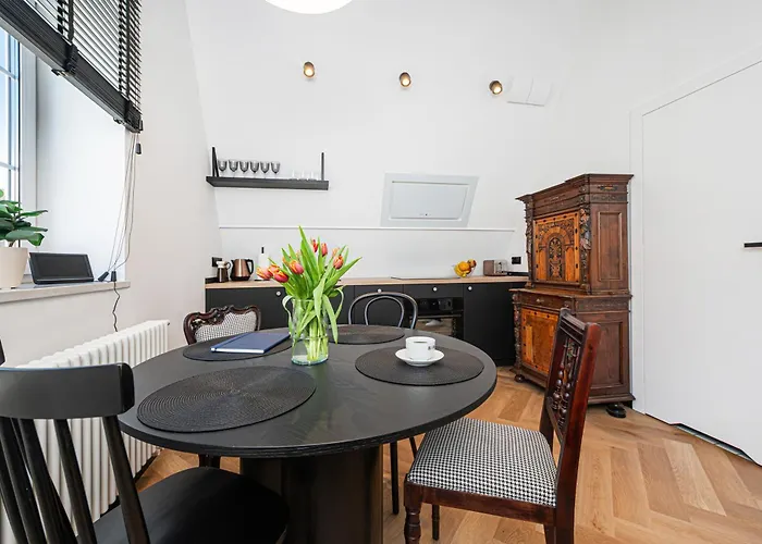 Апартаменты Teatro Old Town - Billberry